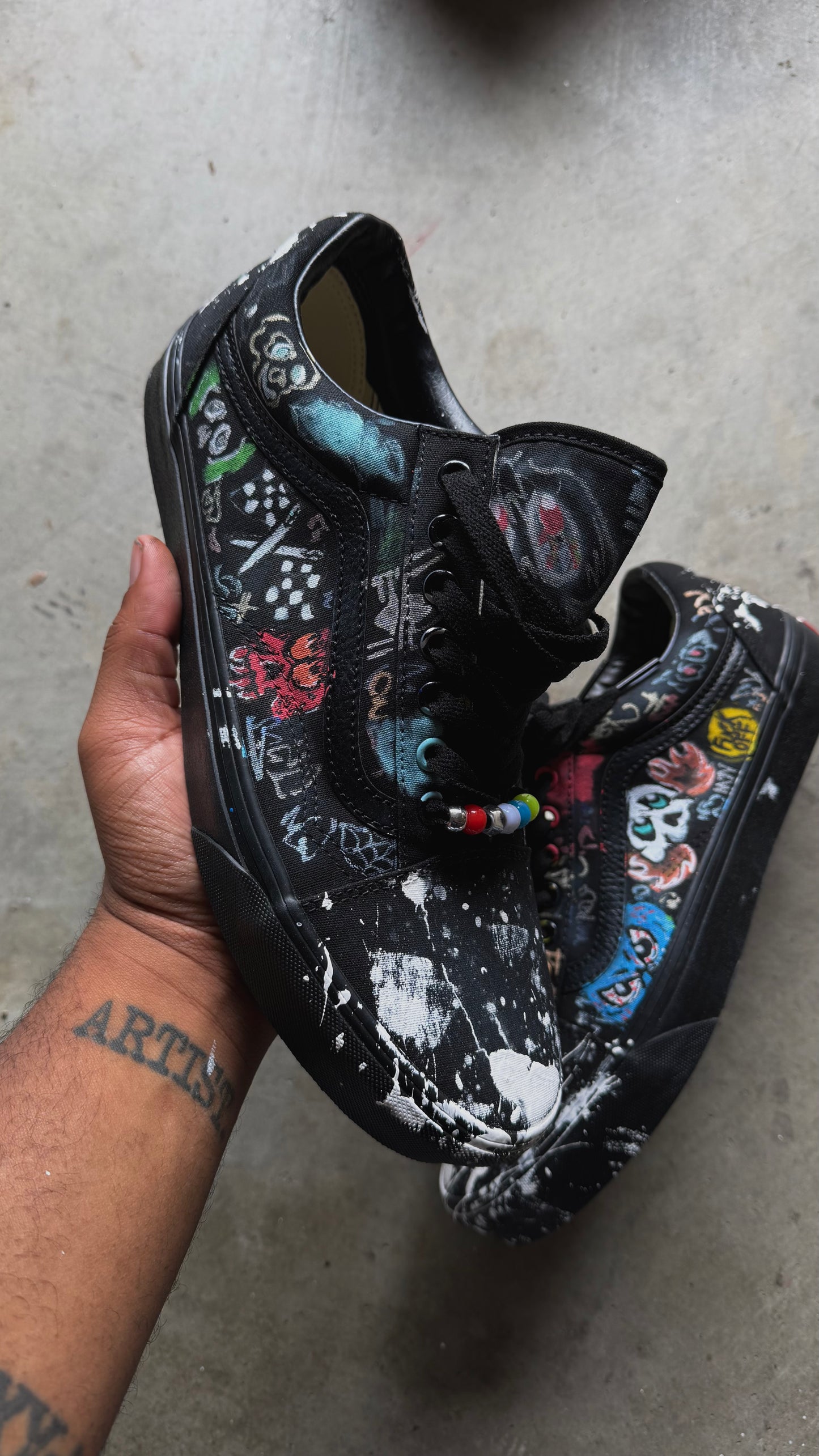 All Black old Skool vans ✨